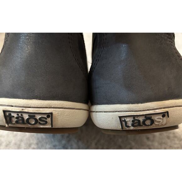 Taos Upward Brown Leather Slip On Comfort Loafer Sneakers Size 9 - Picture 6 of 11